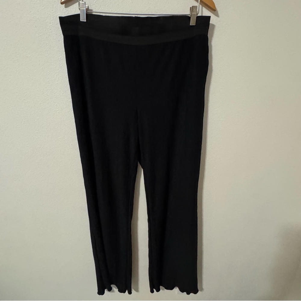 Soft Surroundings Textured Wide Leg Pull On Pants Black Krinkle Stretch-Large